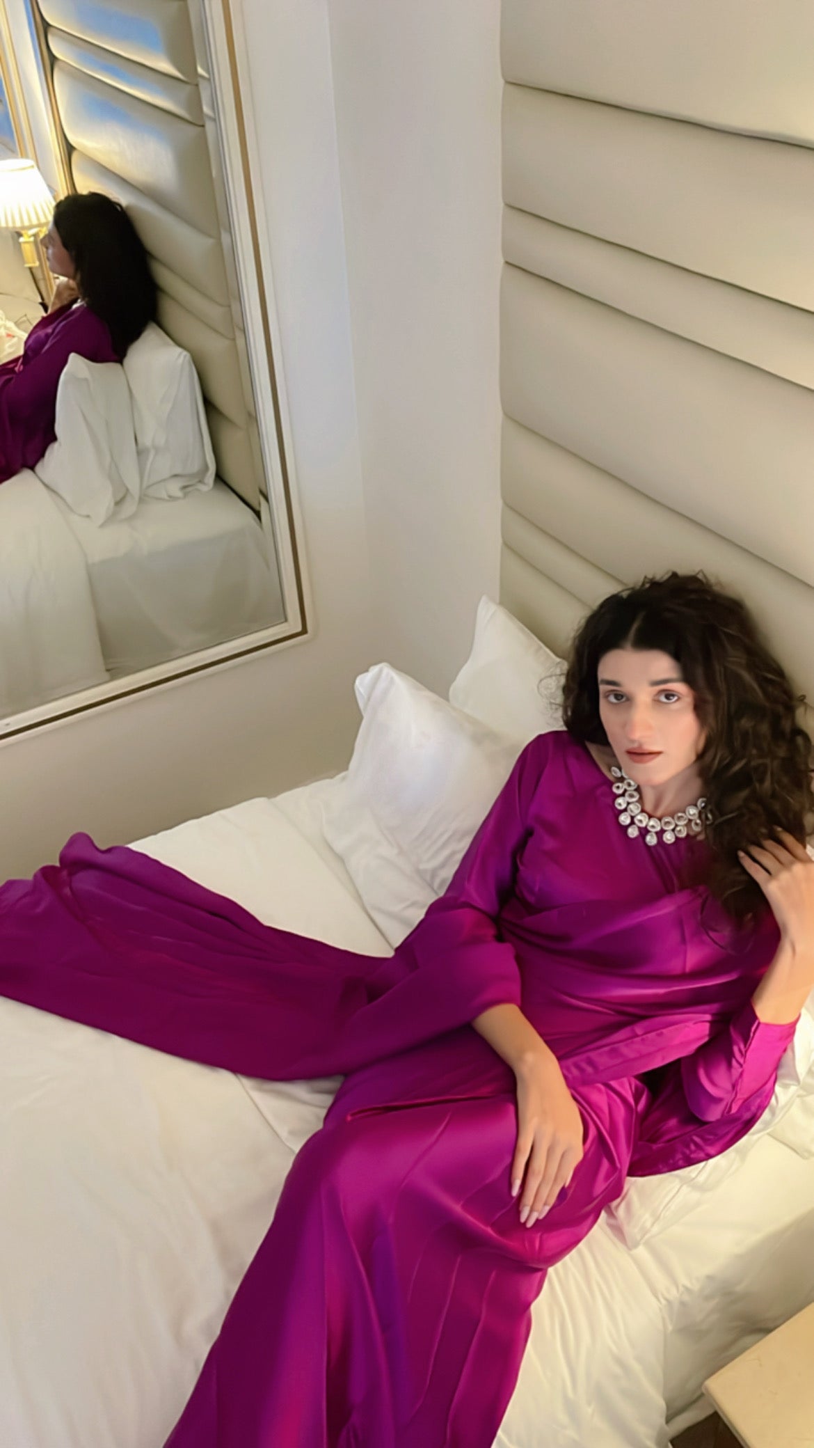 HOT MAGENTA
