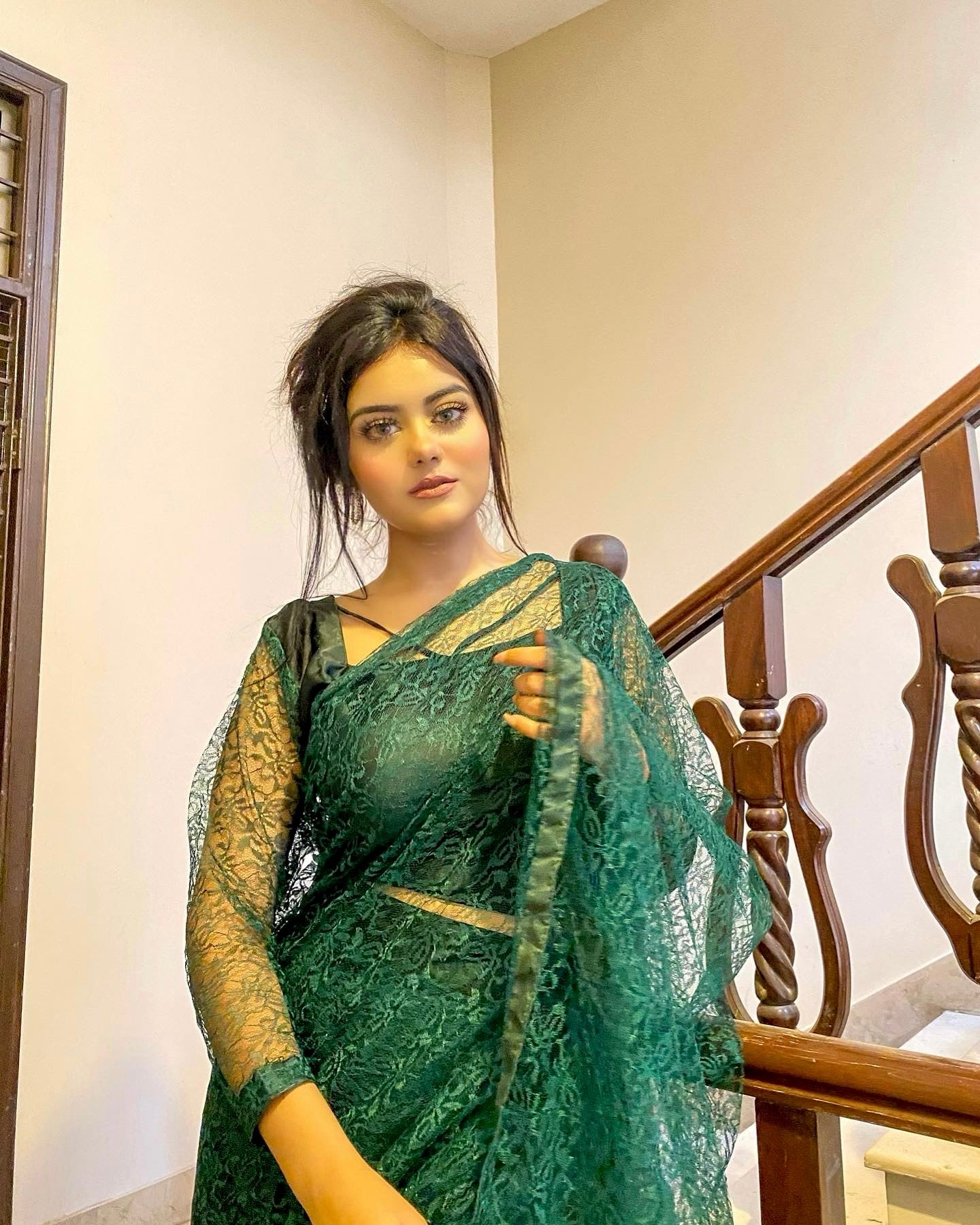 FOREST GREEN FLORAL NET SAREE